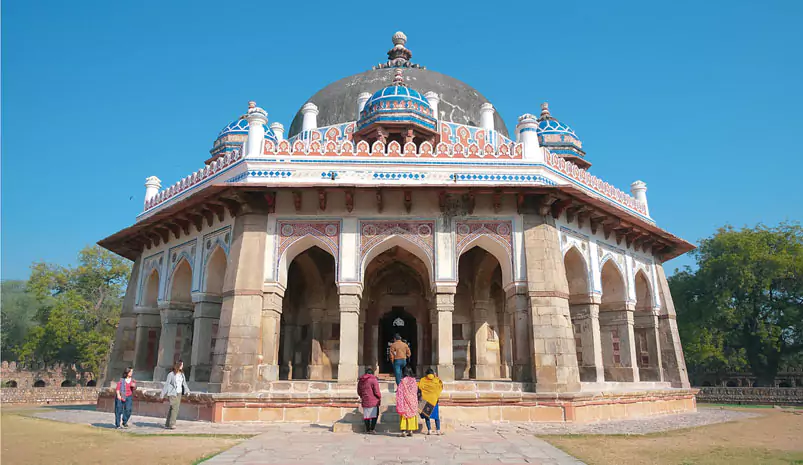 Golden Triangle Tour with Jawai Leopard Safari