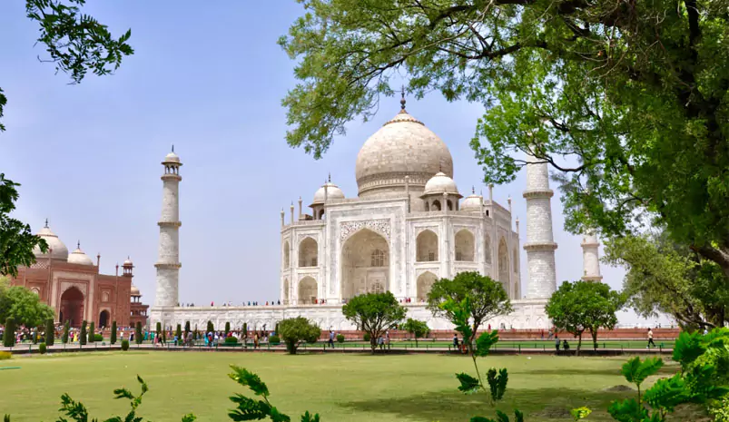 Golden Triangle Tour with Amritsar & Varanasi