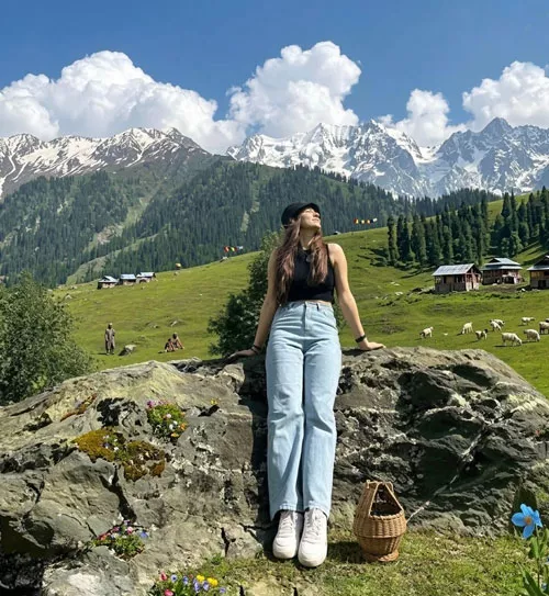 Golden Triangle with Kashmir Tour