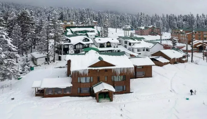 Golden Triangle with Kashmir Tour
