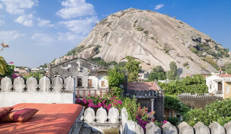 Golden Triangle Tour with Narlai and Udaipur